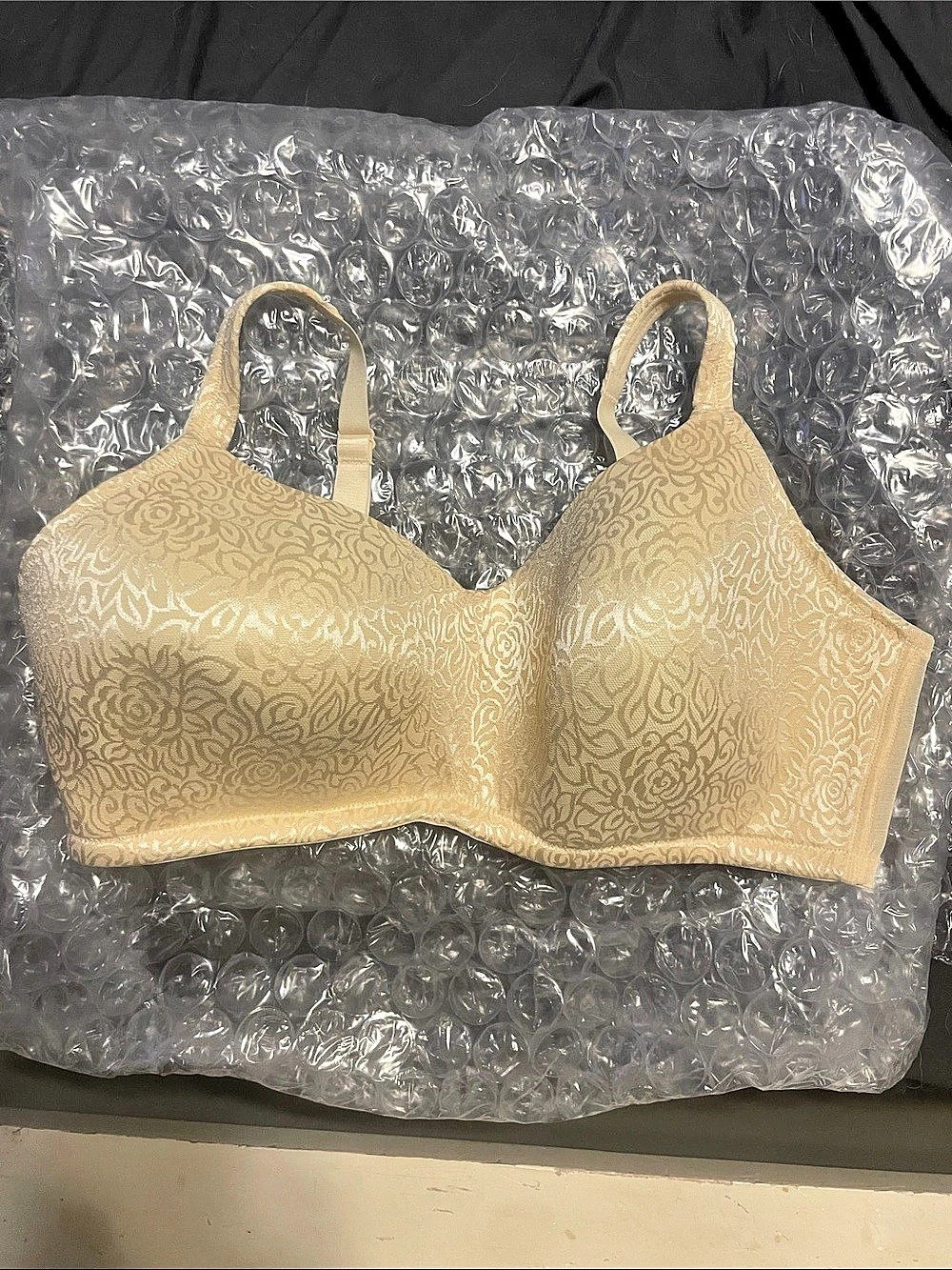 Breezies Wild Rose Seamless Underwire Support Bra Beige 42DD